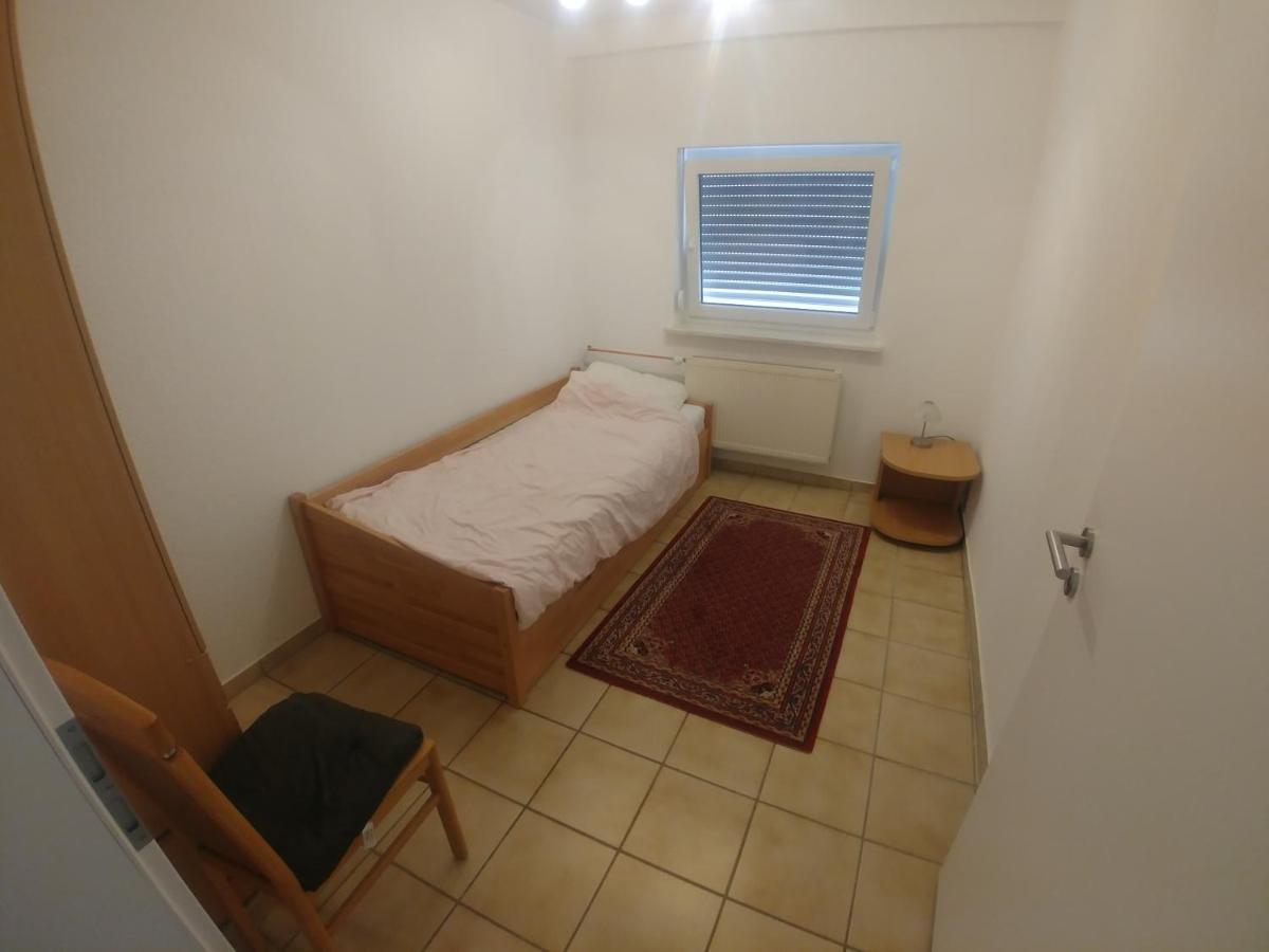 Monteur- Und Ferienwohnung Gemmer 52Qm Herold Exteriör bild